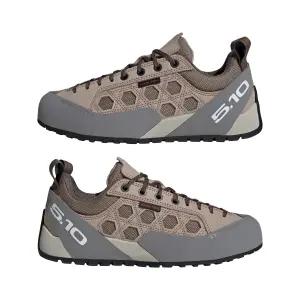 Kletterschuhe Women adidas Guide Tennie image-1