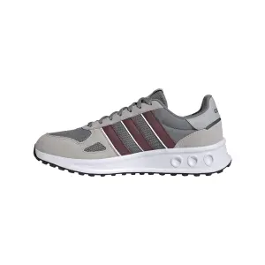 Trainers adidas Run 84 image-4