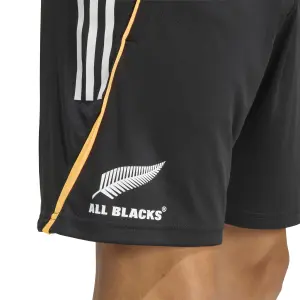 Pantalón corto adidas All Blacks Marvel image-4