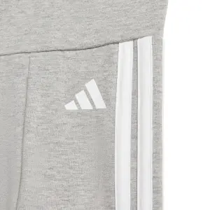 Conjunto de camiseta y pantalón para niña bebé adidas image-4