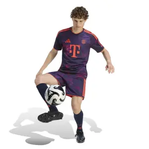 Dritte Bayern München Shorts 2026/27 image-3