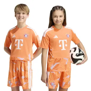 Bayern Munich Kids Goalkeeper Shirt 2026/27 image-5