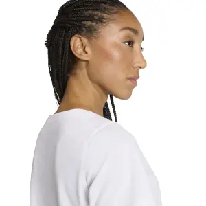 Trikot mit RundhalsausSchnitt, Damen adidas Essentials image-6