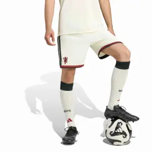 Short Third Manchester United 2026/27 image-1