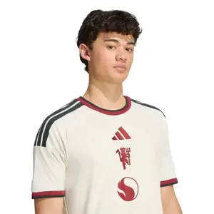 Manchester United Dritttrikot 2026/27 image-5