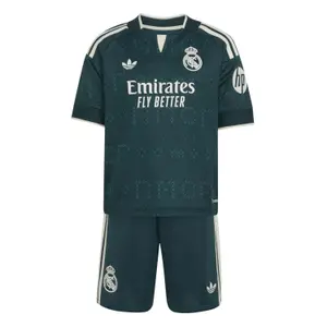 Real Madrid gyerek kültéri mini szett 2026/27 image-1