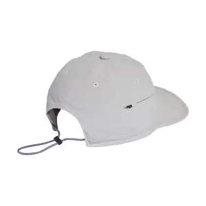 Damska czapka z daszkiem adidas By Stella McCartney image-1