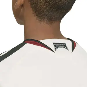 Manchester United Dritttrikot Kind 2026/27 image-6