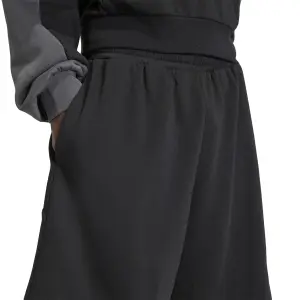 Pantalón corto adidas image-6