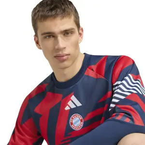 Bayern Munich Pre-Match Sweatshirt 2026/27 image-5