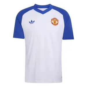 Manchester United Prematch Shirt 2026/27 image-0