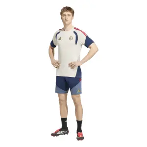 Bayern München Trikot 2026/27 image-4