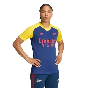 Arsenal Women's Pre-Match Shirt 2026/27 image-3