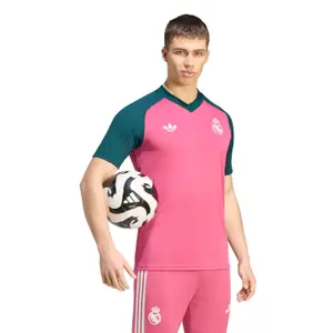 Real Madrid Pre-Match Shirt 2026/27 image-2