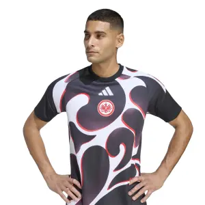 Eintracht Frankfurt Pre-Match Jersey 2026/27 image-4