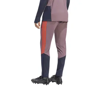 Bayern Munich tracksuit bottoms Cup 2026/27 image-3