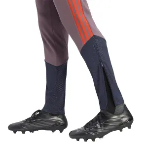 Bayern Munich tracksuit bottoms Cup 2026/27 image-5