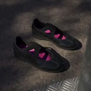 Dětské boty adidas Barreda Mary Jane image-5
