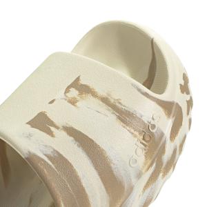 Slides adidas Adilette Lumia image-2