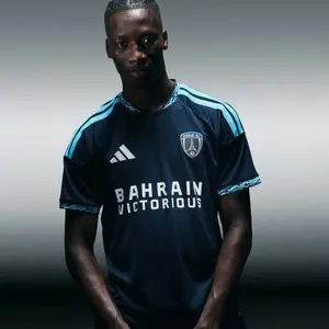 Hemmatröja Paris FC 2026/27 image-2