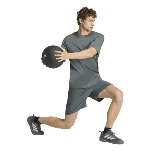 Pantalón corto adidas Workout Essentials image-2