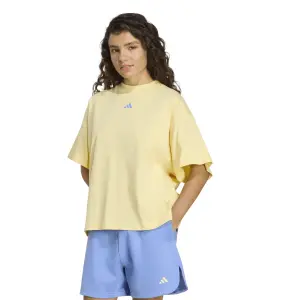 Γυναικείο T-shirt adidas Studio Boyfriend image-1