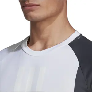 Camiseta de entrenamiento adidas Colourblock image-3