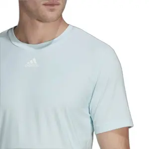 Maillot de entrenamiento de 3 barras adidas Graphic image-3