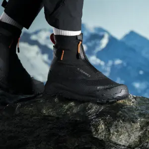 Buty turystyczne adidas Terrex Free Hiker Cold.Rdy image-1