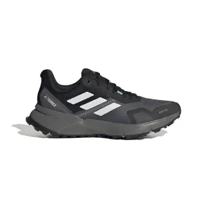 product/a/d/adidas_fz3045_1_footwear_photography_side_lateral_center_view_white_000.jpg