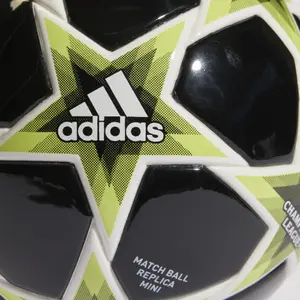 Mini Football Real Madrid Ucl void 2022/23 image-2