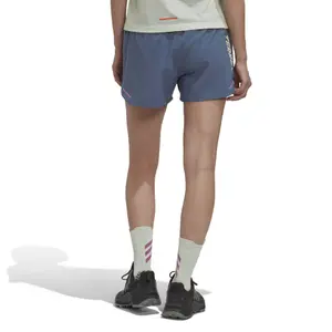 Calções para mulheres adidas 65 Terrex Agravic image-4