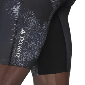 Pantalones cortos estampados adidas Techfit image-5
