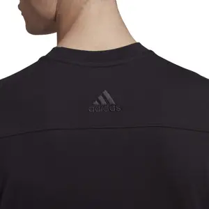 Camiseta con logotipo adidas Essentials Brand Love image-5