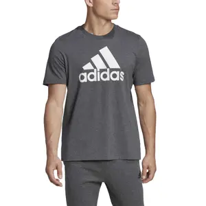 Camiseta con logo grande adidas Essentials image-4