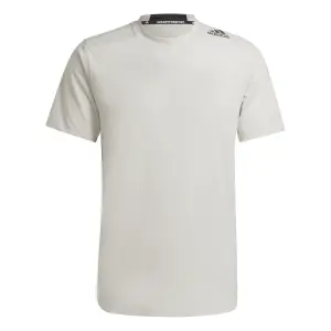 Camiseta adidas designed for training image-0