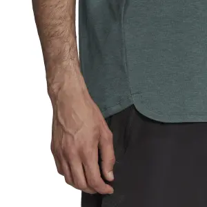 T-shirt adidas designed for training image-6