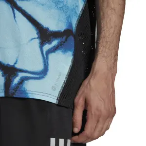 T-shirt gráfica adidas Fast image-6