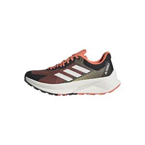 product/a/d/adidas_hp5570_12_footwear_photography_left_side_center_lateral_view_white-nw032224.jpg
