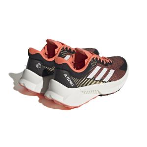 product/a/d/adidas_hp5570_7_footwear_photography_back_lateral_top_view_white-nw032224.jpg