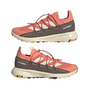 Hiking shoes adidas Terrex Voyager 21 image-2