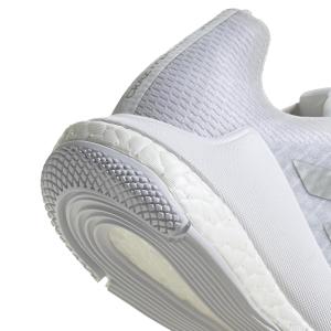 product/a/d/adidas_hr0635_9_footwear_photography_detail_view_2_white.jpg