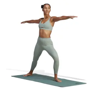 Lätt stödjande bh för kvinnor adidas Studio Luxe image-2