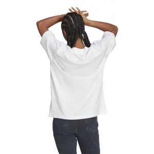 Camiseta boyfriend de mujer adidas Future Icons Badge of Sport image-5