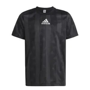 Camiseta impresa en niños adidas Brand Love image-1