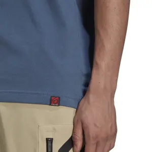 Camiseta adidas Five Ten Brand of the Brave image-6