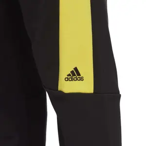 Bestickte Jogginghose adidas Future Icons Badge of Sport image-5