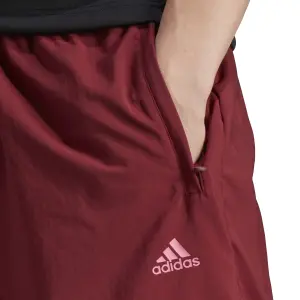 Pantalón corto adidas Varsity Scribble UPF50 image-4