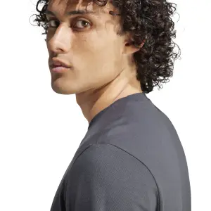 T-Shirt adidas Sportswear Photo Real Linear image-6