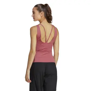 Tampo do tanque feminino adidas Studio image-3